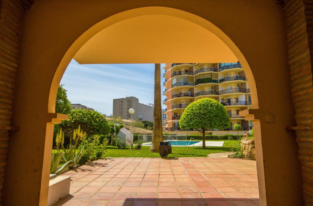 Erisa 68 By Ivi Real Estate Lägenhet Torremolinos Exteriör bild
