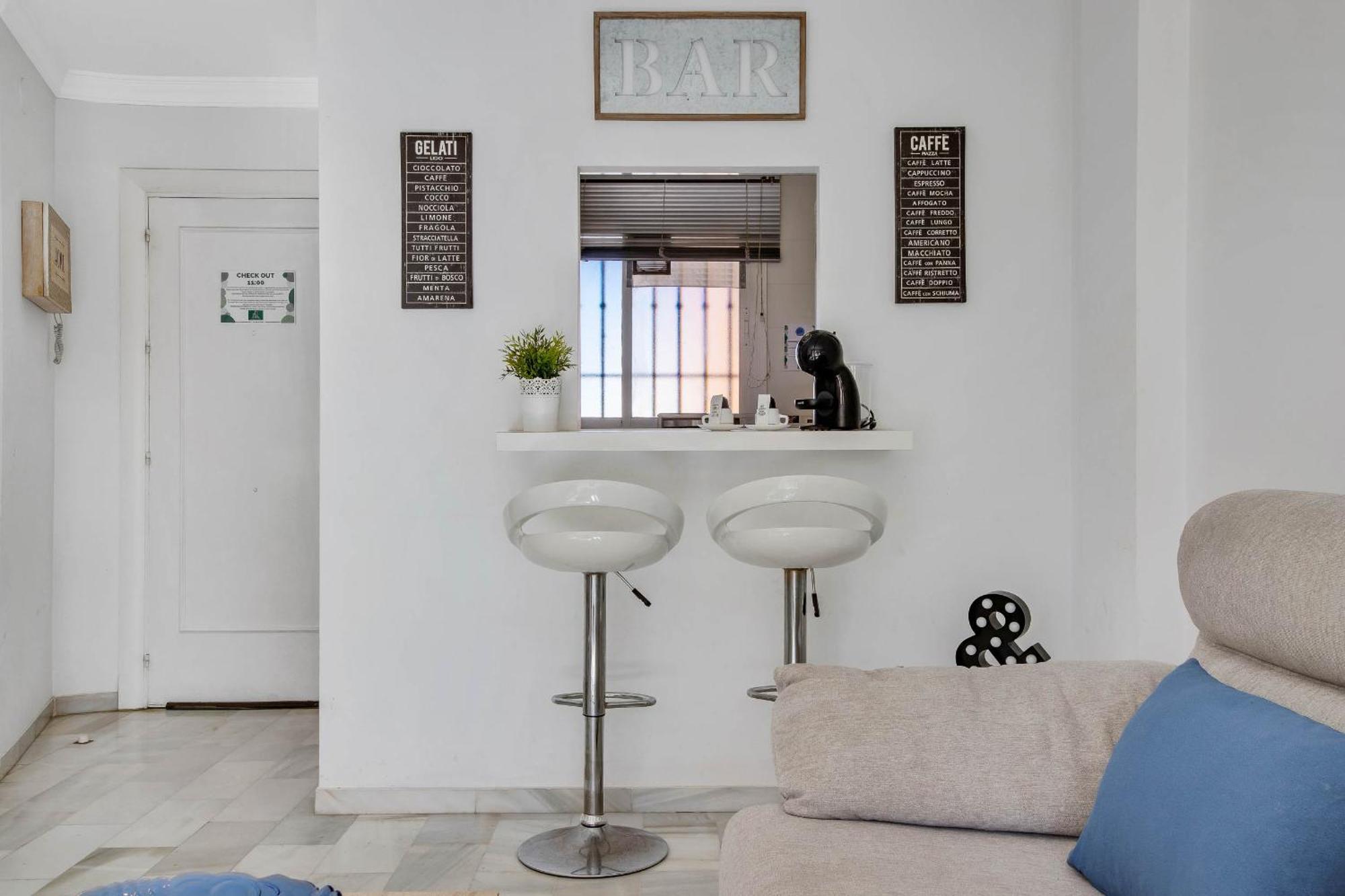 Erisa 68 By Ivi Real Estate Lägenhet Torremolinos Exteriör bild