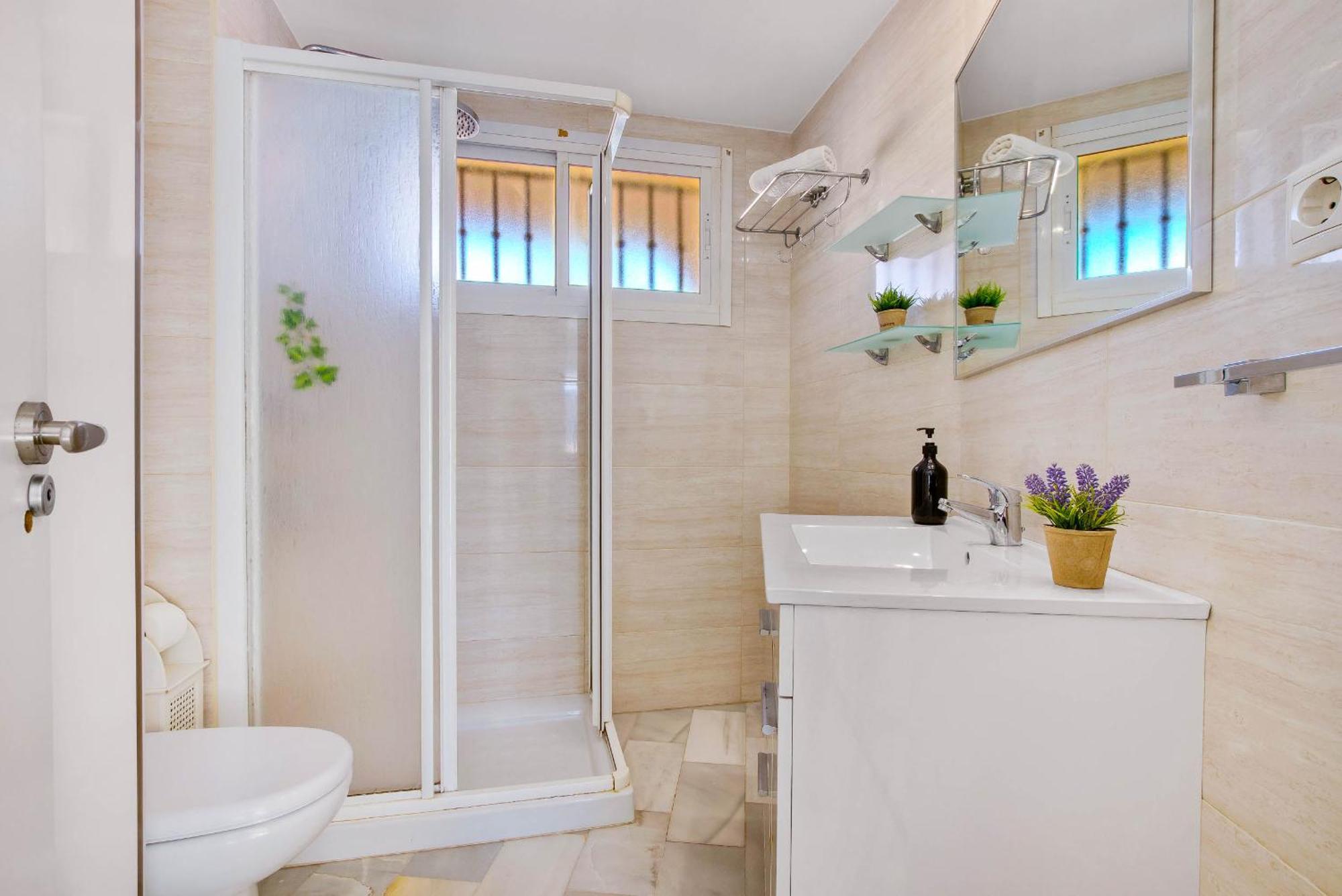 Erisa 68 By Ivi Real Estate Lägenhet Torremolinos Exteriör bild