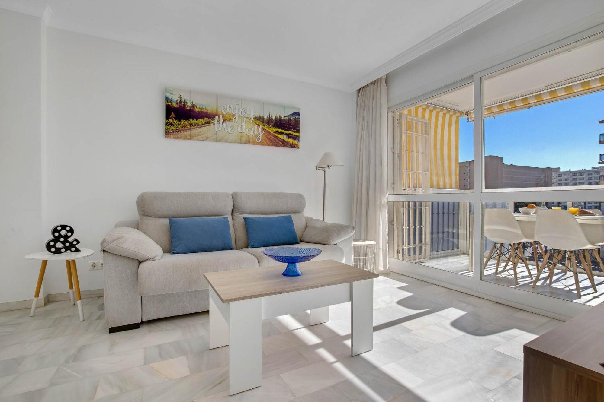 Erisa 68 By Ivi Real Estate Lägenhet Torremolinos Exteriör bild